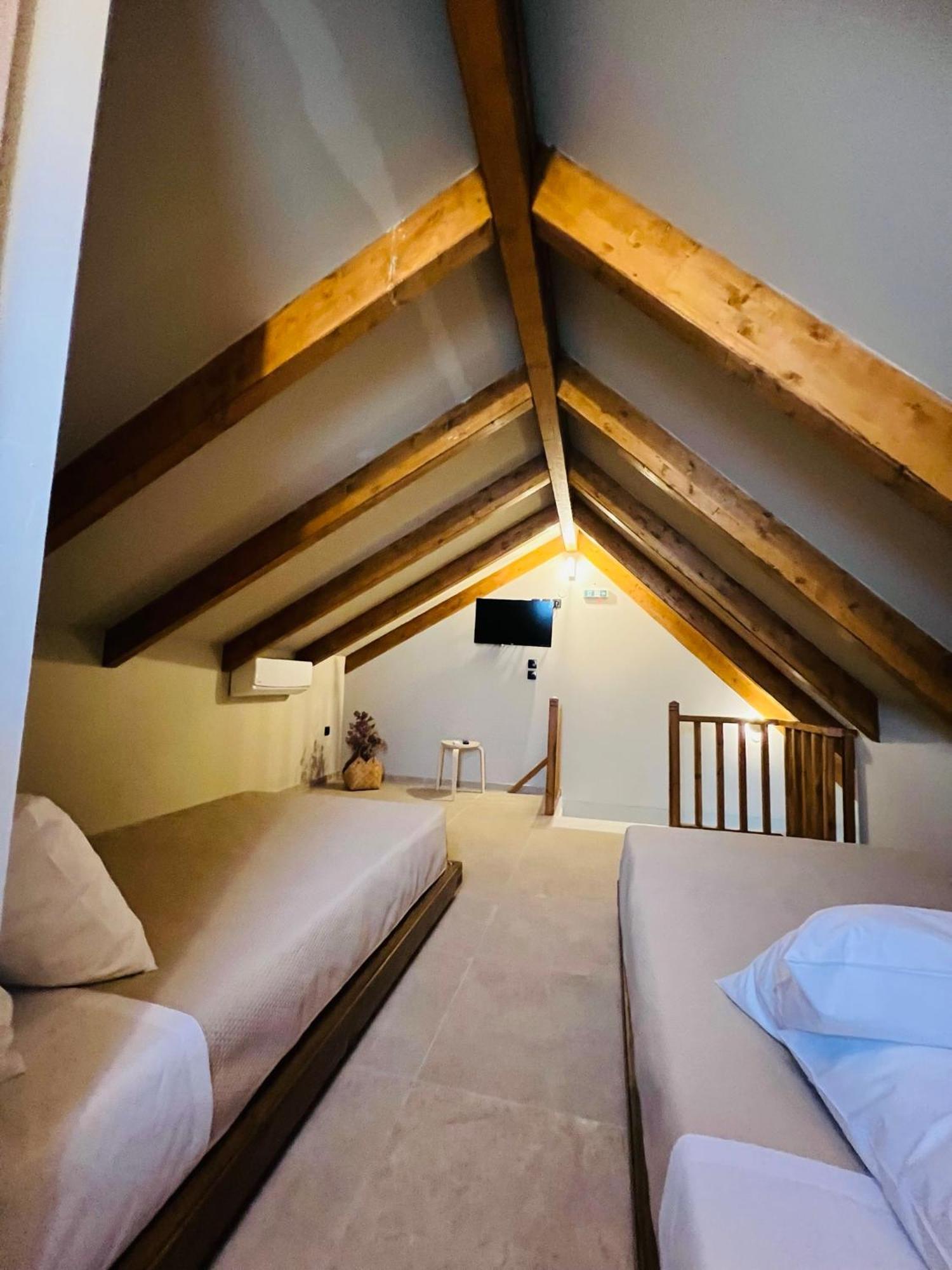 Athilia Aparthotel Nikiana Ngoại thất bức ảnh