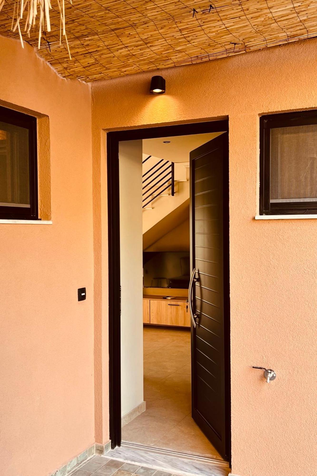 Athilia Aparthotel Nikiana Ngoại thất bức ảnh