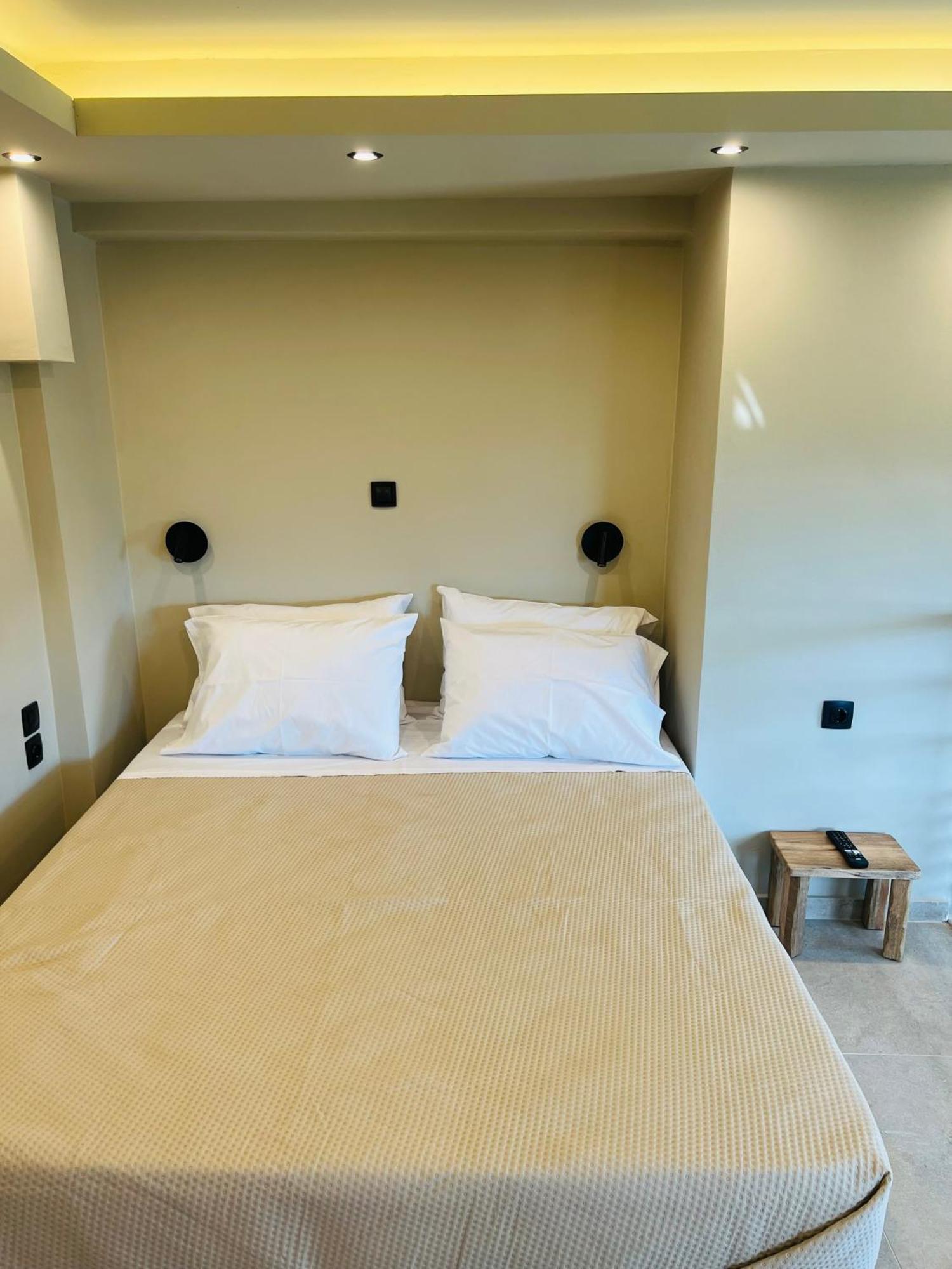 Athilia Aparthotel Nikiana Ngoại thất bức ảnh