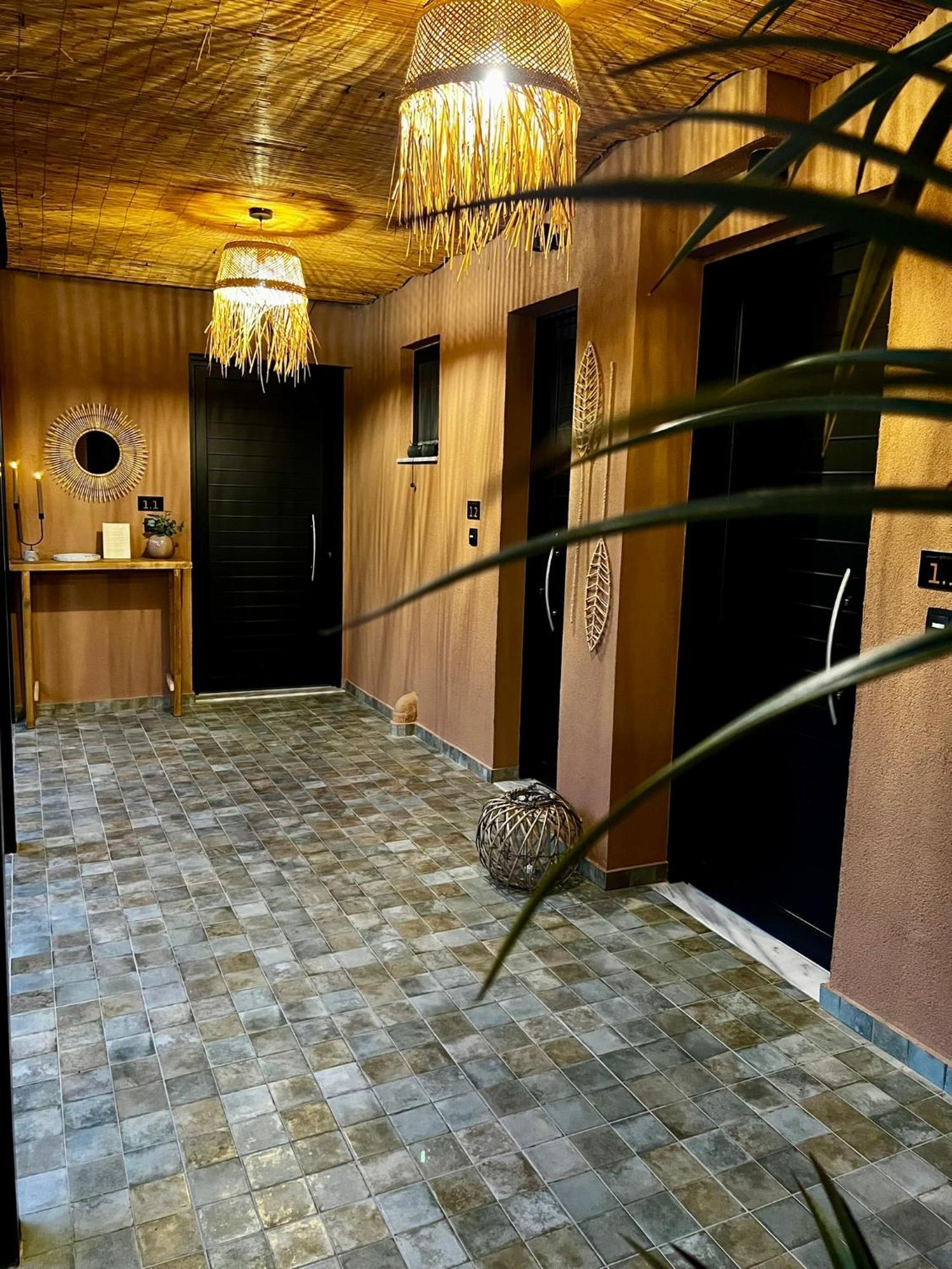 Athilia Aparthotel Nikiana Ngoại thất bức ảnh
